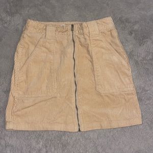 Hollister size 3 Ultra High Rise Corduroy skirt